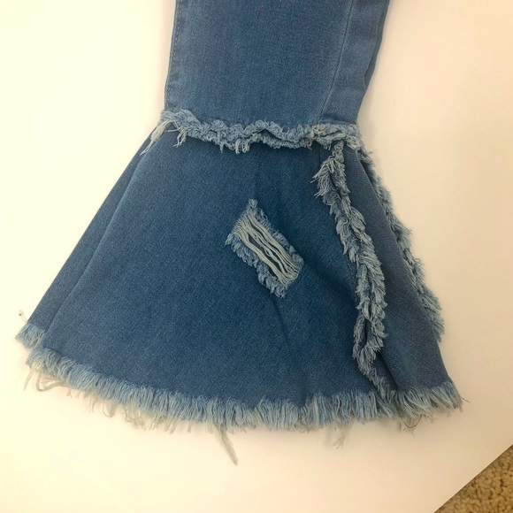 JCJQ Heavily Distressed Bell Bottom Jeans. - Picture 9 of 14